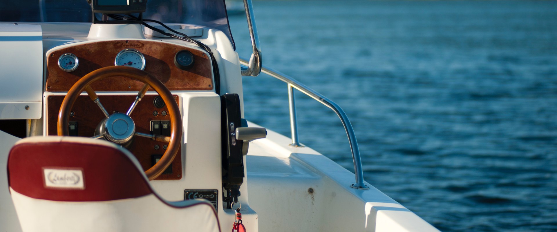 sailboat insurance for older boats